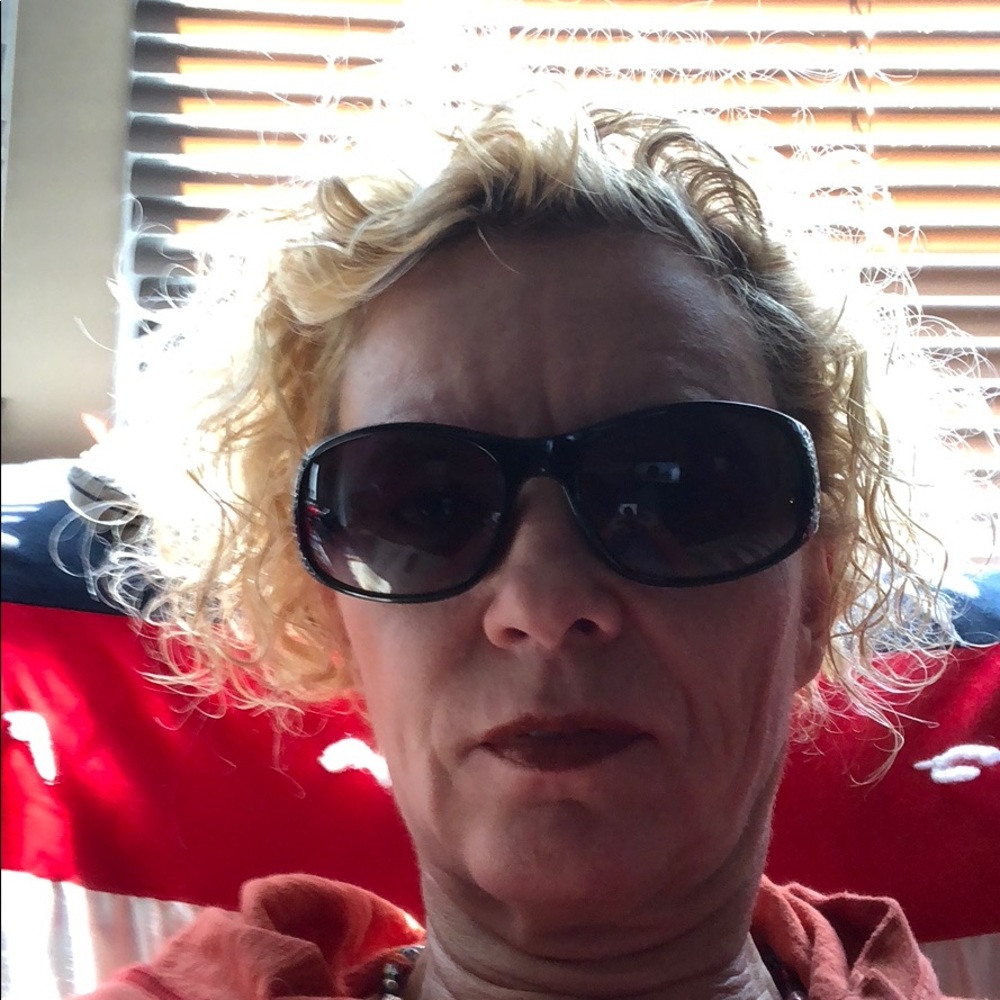 Meet your Posher, Kristine